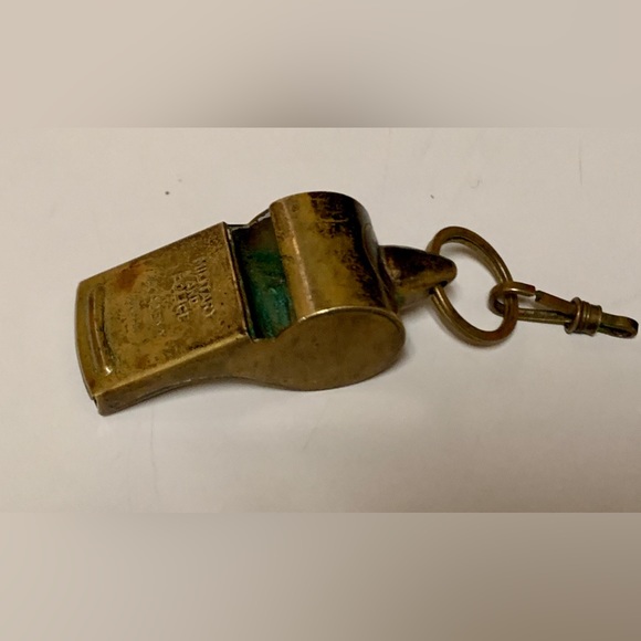 Mid Century Vintage Wood Ball Brass Official US Military Police Academy Whistle - Picture 8 of 16